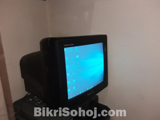 Full fresh Samsung crt monitor